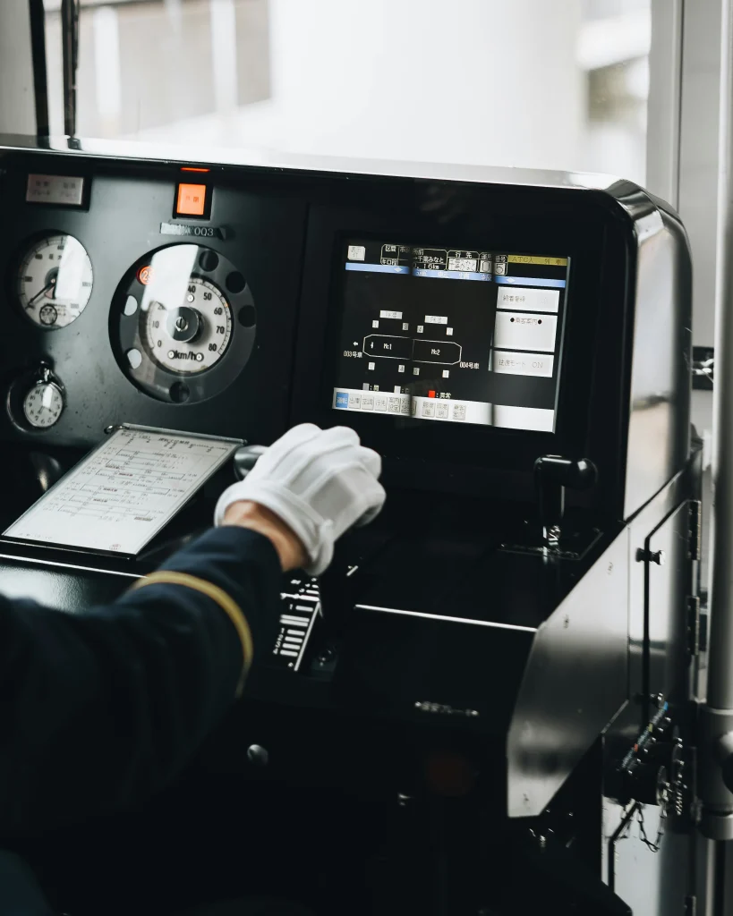 OPERATOR MOBILE CRANE BERSERTIFIKAT KEMENAKER RI SEBAGAI KEBUTUHAN PROYEK MODERN