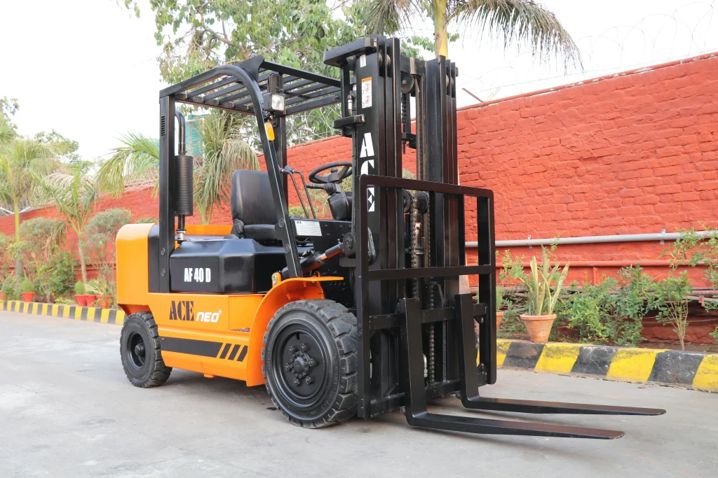 TUGAS DAN TANGGUNG JAWAB TEKNISI PESAWAT ANGKAT DAN ANGKUT BERSERTIFIKASI