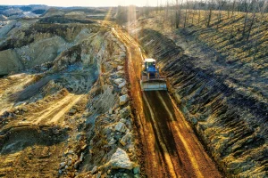 SISTEM PELAPORAN INSIDEN TAMBANG YANG EFEKTIF DAN TRANSPARAN