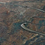 DESAIN GEOMETRI JALAN TAMBANG UNTUK MENGURANGI RISIKO KECELAKAAN ALAT BERAT