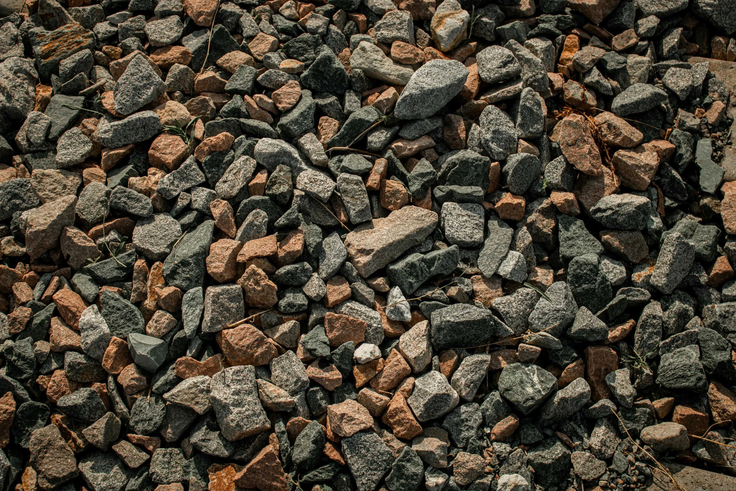 PROSES PENGOLAHAN BAUKSIT MENJADI ALUMINA DENGAN STRANDAR KESELAMATAN TINGGI