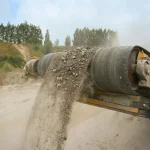 OPTIMASI BELT CONVEYOR DAN CRUSHER UNTUK MENGHINDARI RISIKO KECELAKAAN