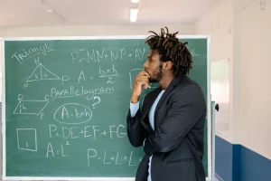 PROBLEM SOLVING DAN DECISION MAKING UNTUK MENGURANGI RISIKO KECELAKAAN KERJA